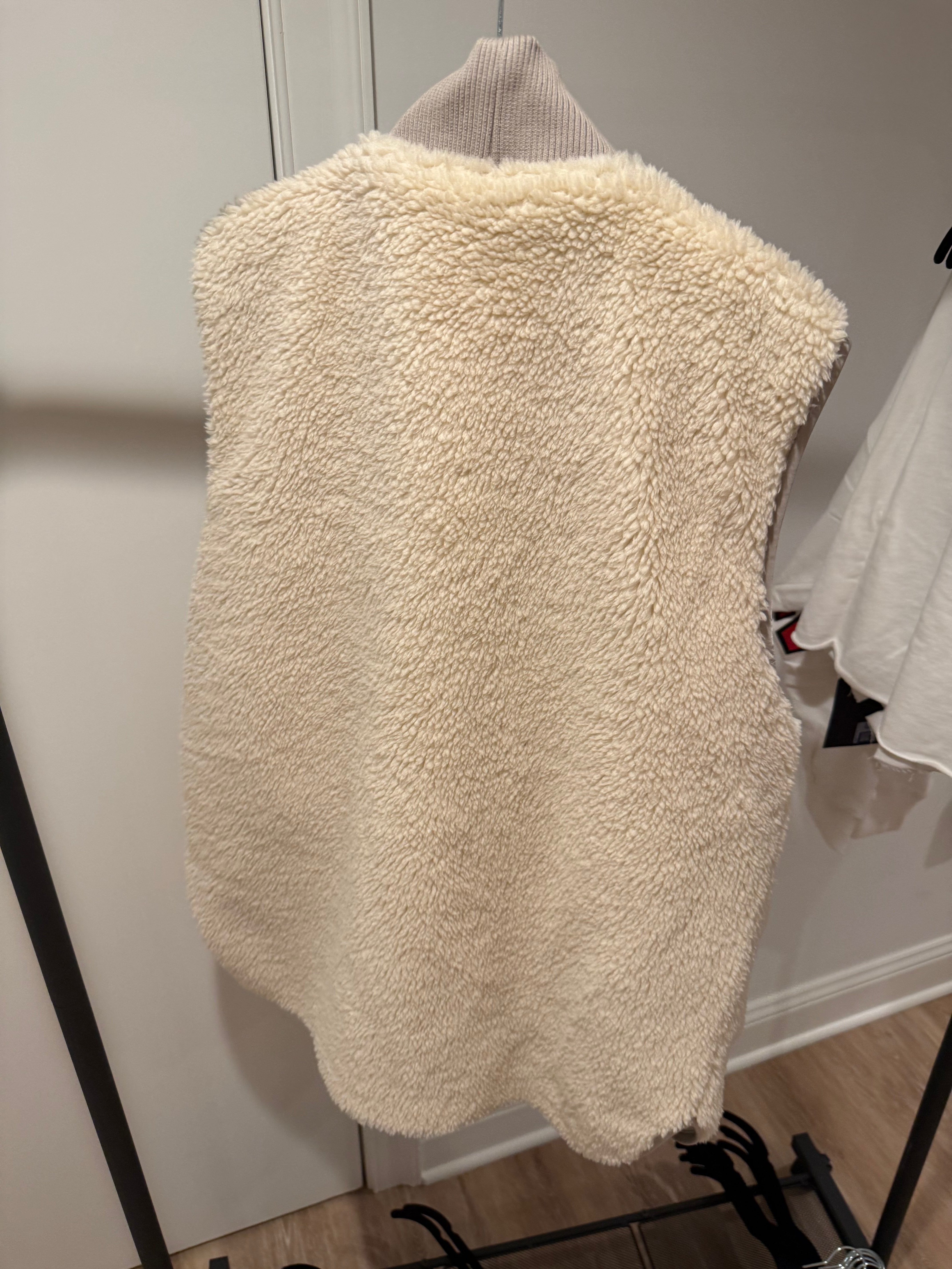 Varley Women's Covey Reversible Quilt Vest