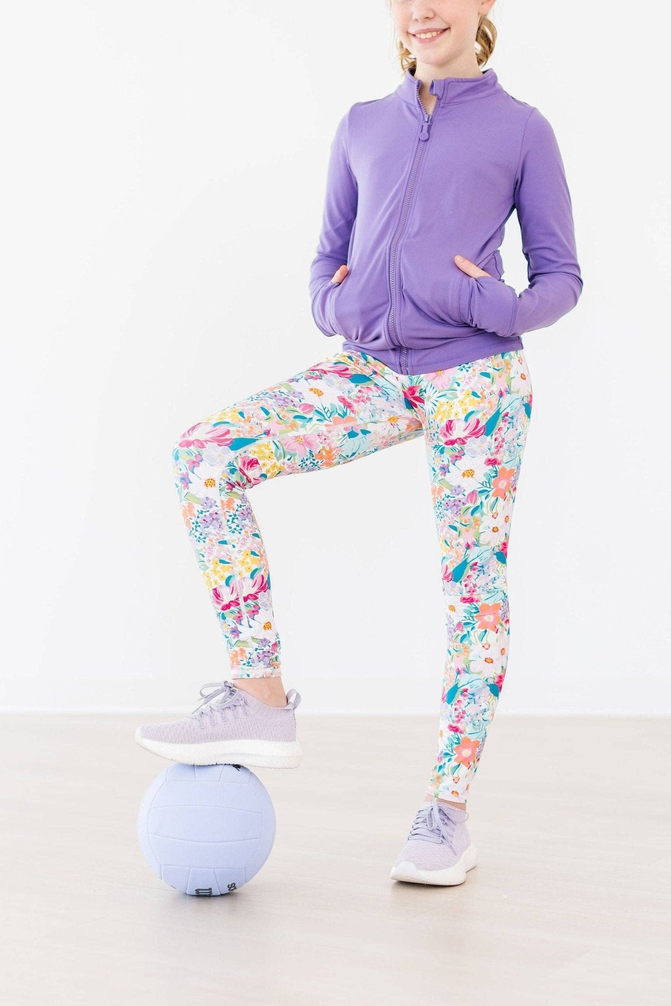 Mila & Rose - Petal Power Active Legging - For All Elements