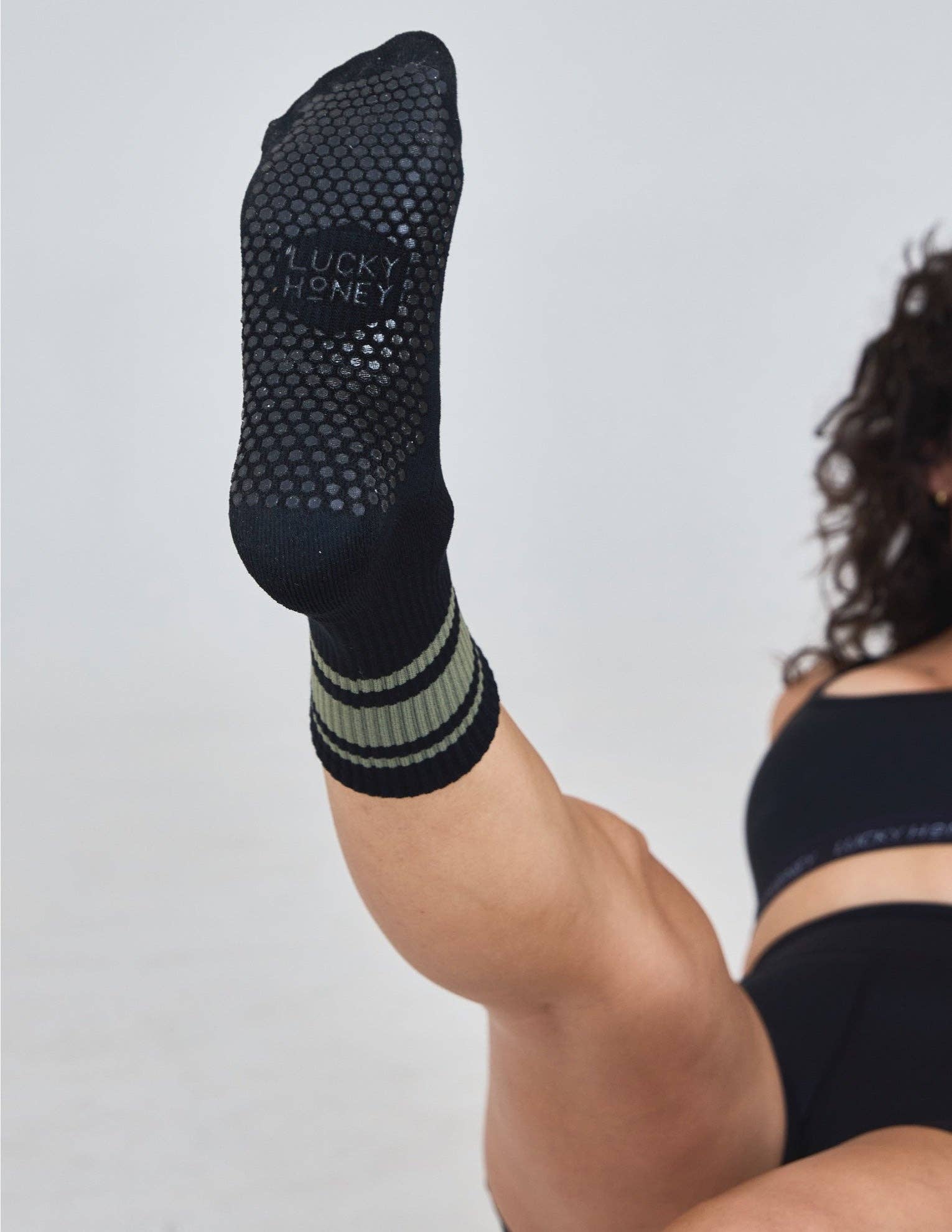 LUCKY HONEY - The Crew Stripe Grip Sock